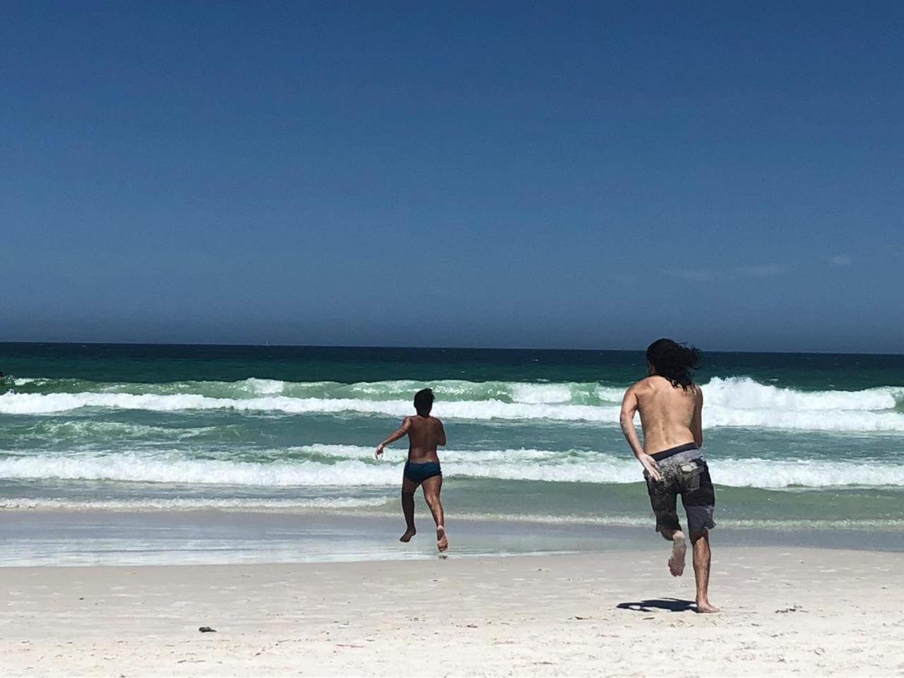 Tres Quartos Na Praia Cabo Frio Exterior foto